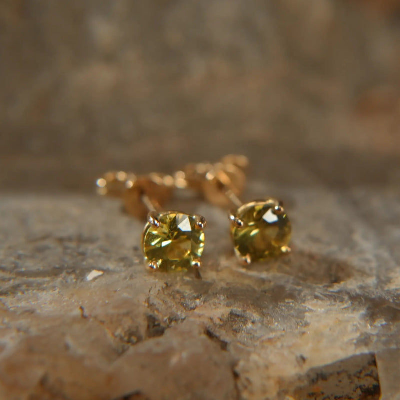 Boucle d’oreilles en Or 18K – Saphirs jaunes éclatants