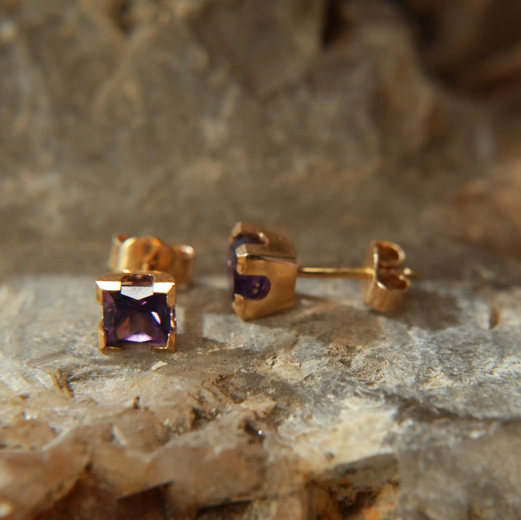 Boucle d’oreilles en Or 18 Carats – Améthyste