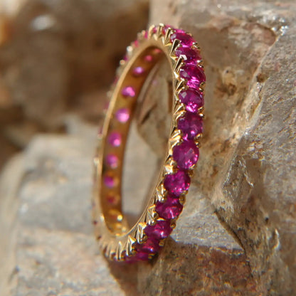Bague alliance en or 18K – Rubis éternel