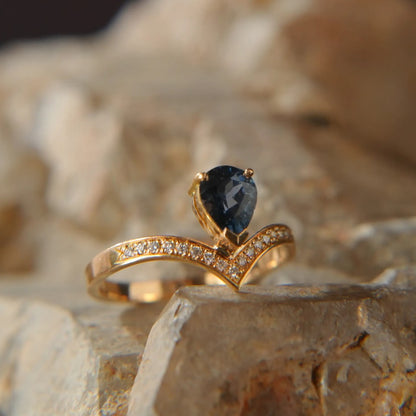 Bague en or 18K – L’alliance des pierres précieuses